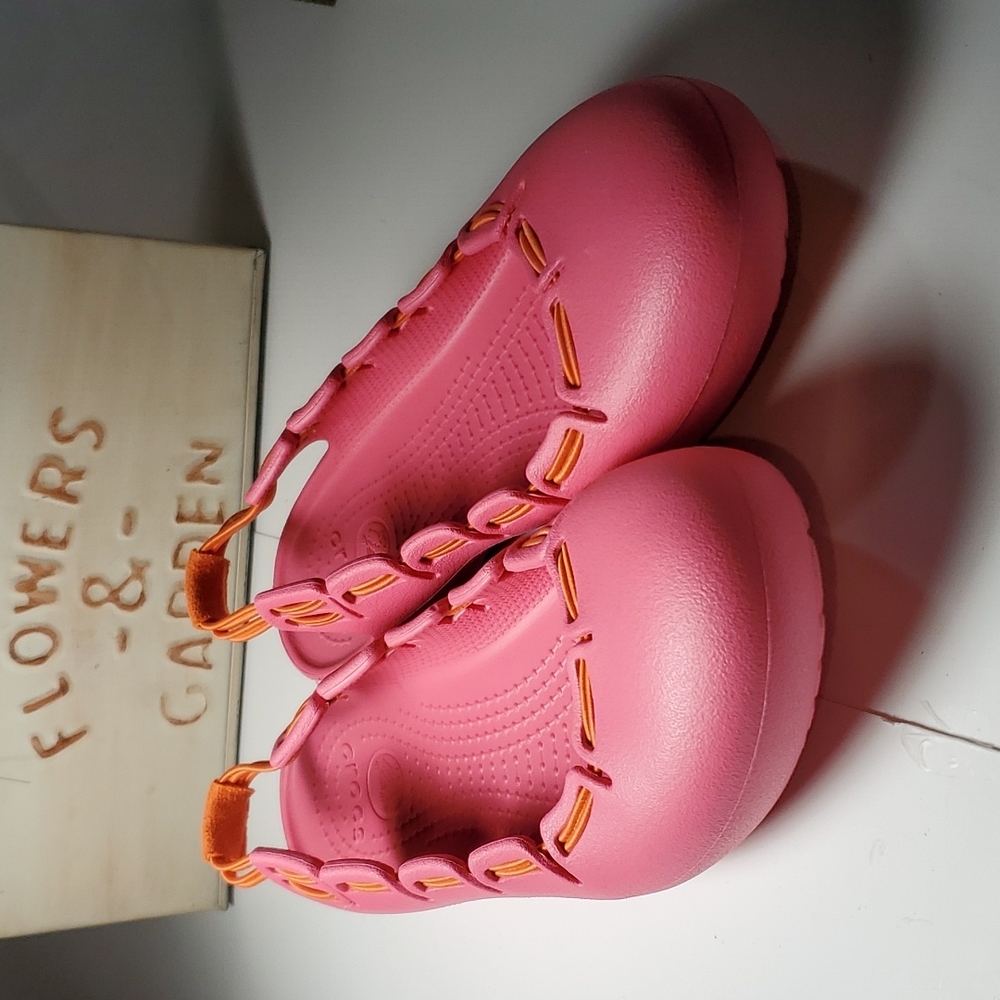Crocs pink w/ orange flats ballet shoes slip on beach